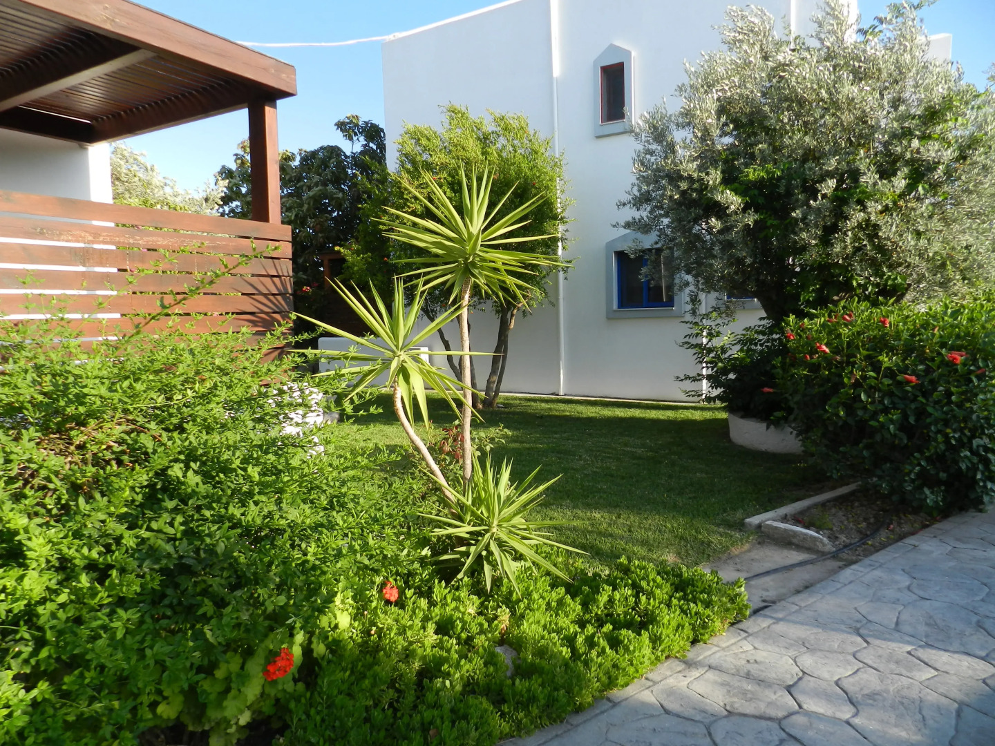 Triantafyllas Apartments