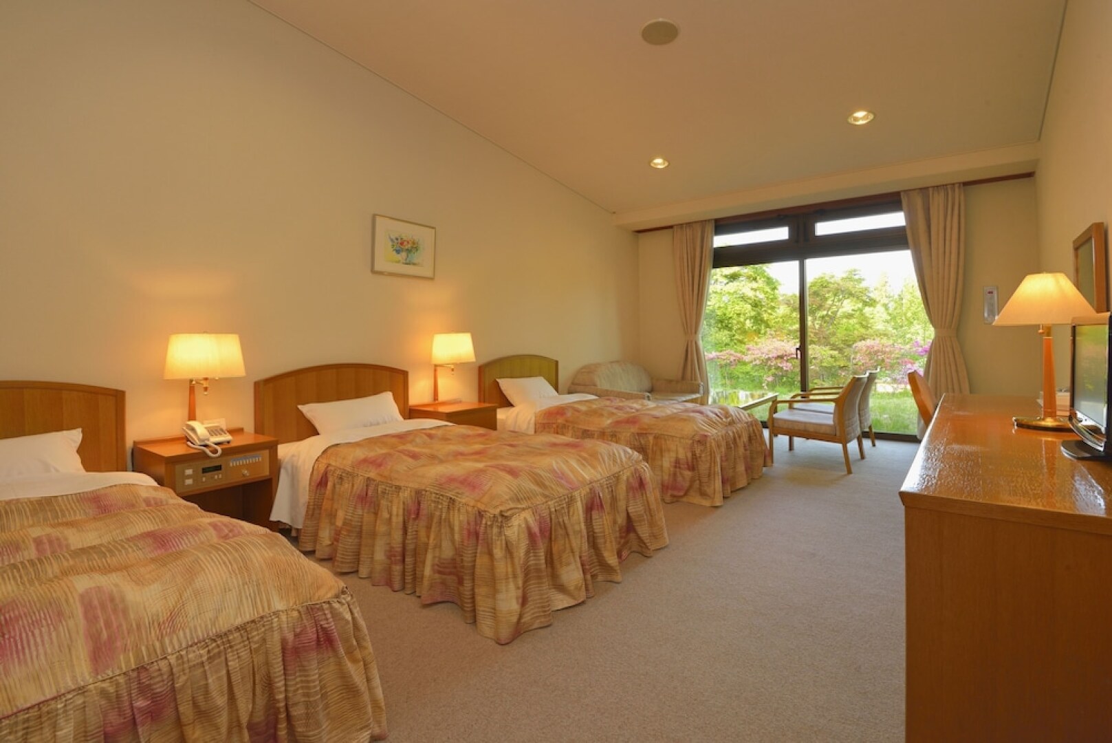 Forest Resort Conifer Iwabitsu