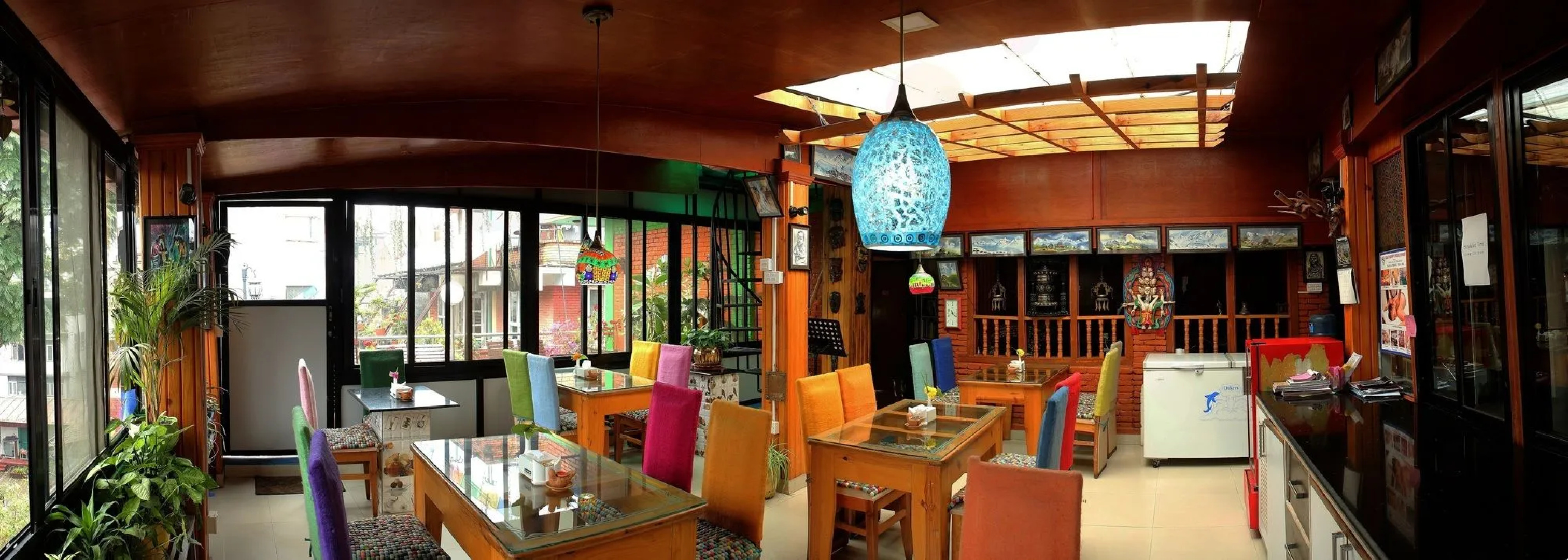 Shangri-la Boutique Hotel