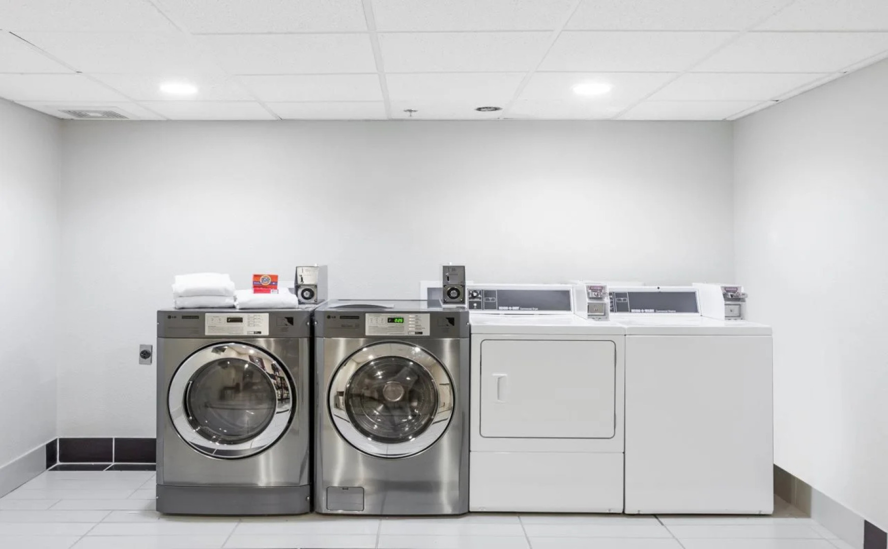 Holiday Inn Hotel & Suites Oklahoma City North by IHG