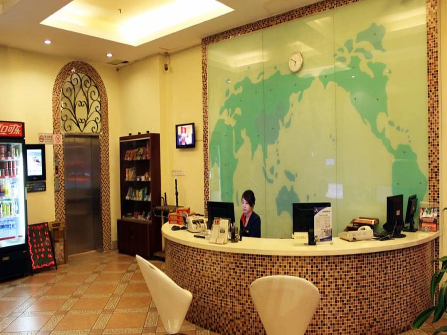 Green Oasis Hotel