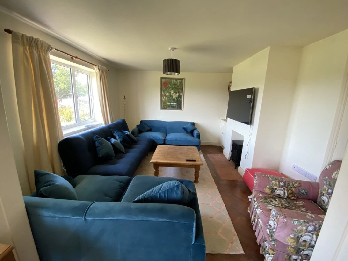 Massive Enclosed Garden & Stunning Views, St Asaph