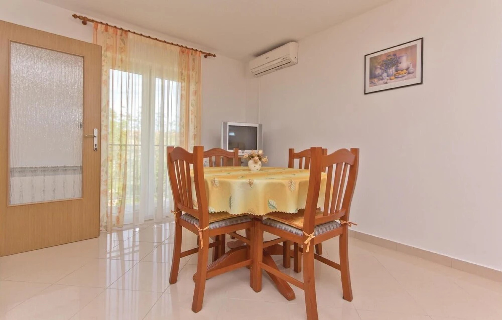 Awesome Home in Hrboki With Wifi and 3 Bedrooms