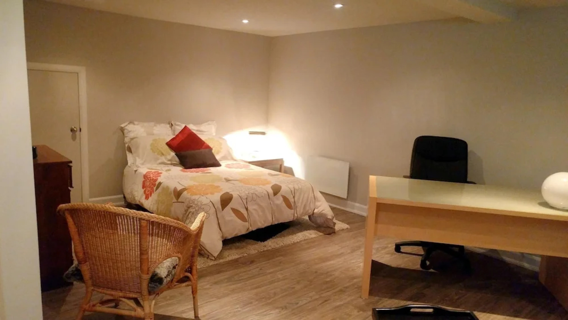 Studio in Blainville, With Wifi