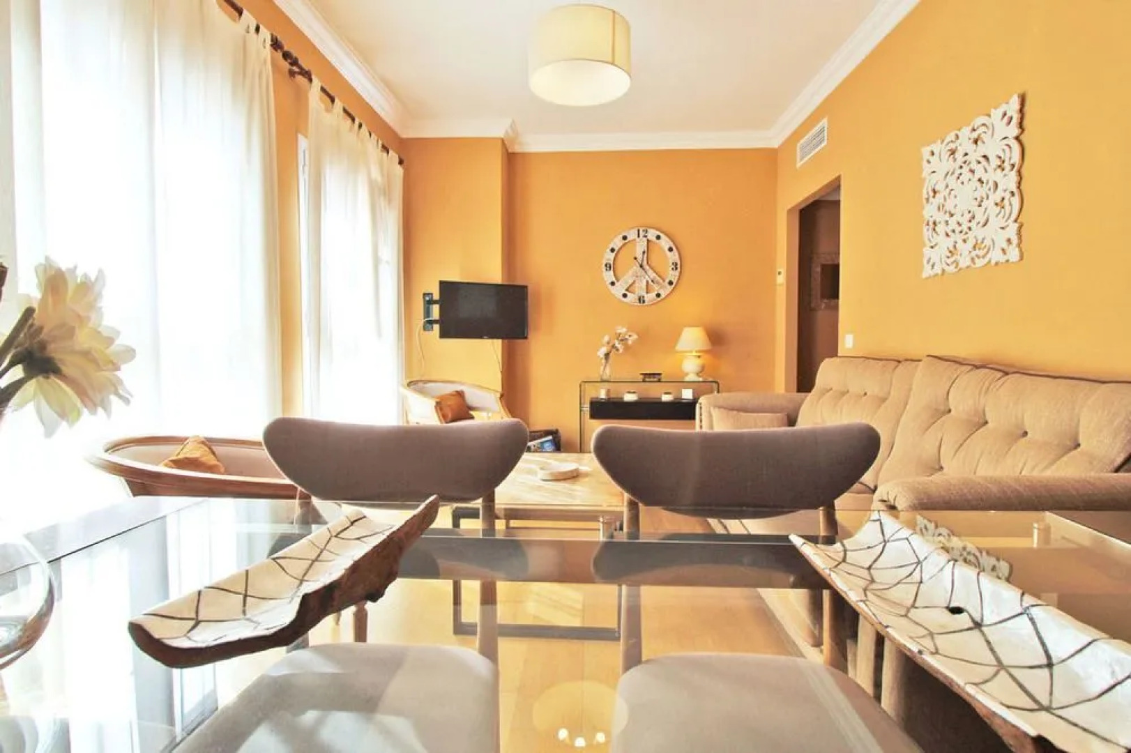 Del Parque Flats - Cervantes