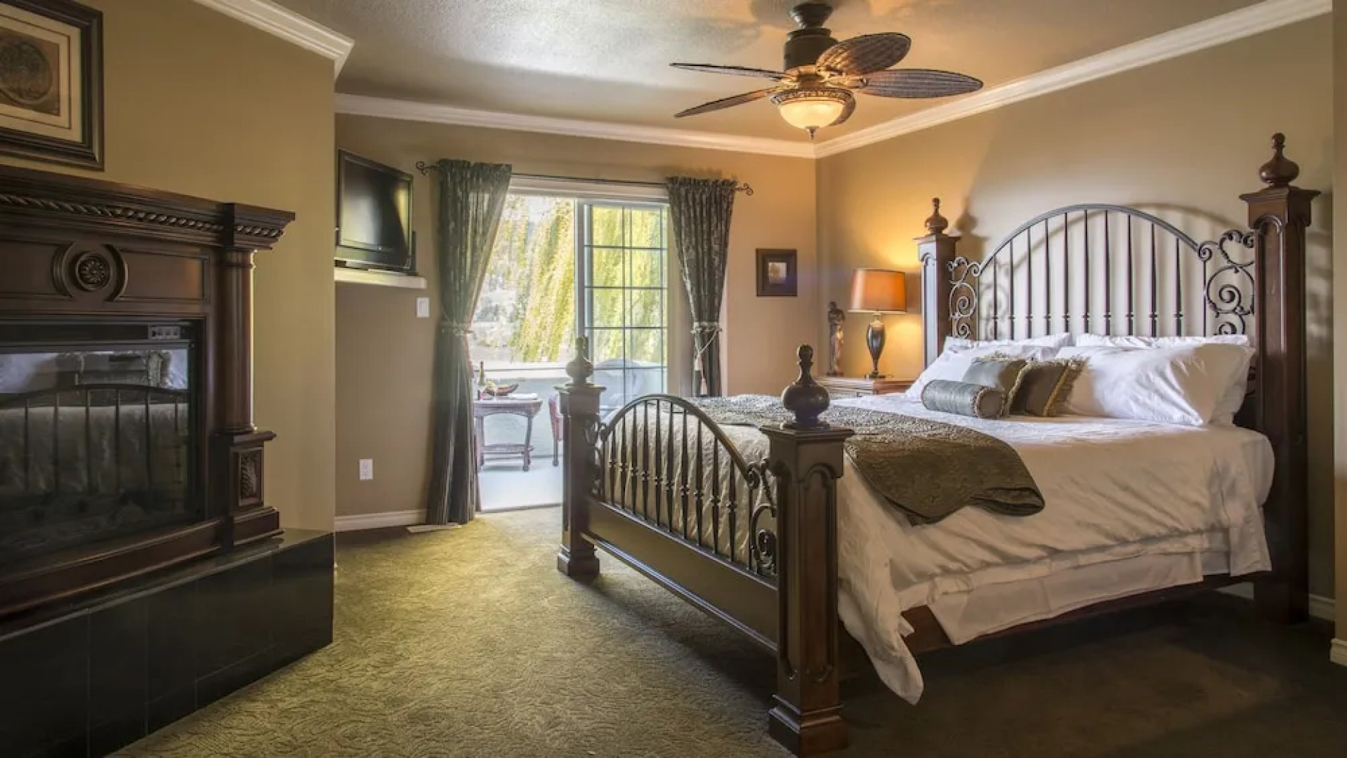 Serenata Guesthouse & Vineyard Retreat