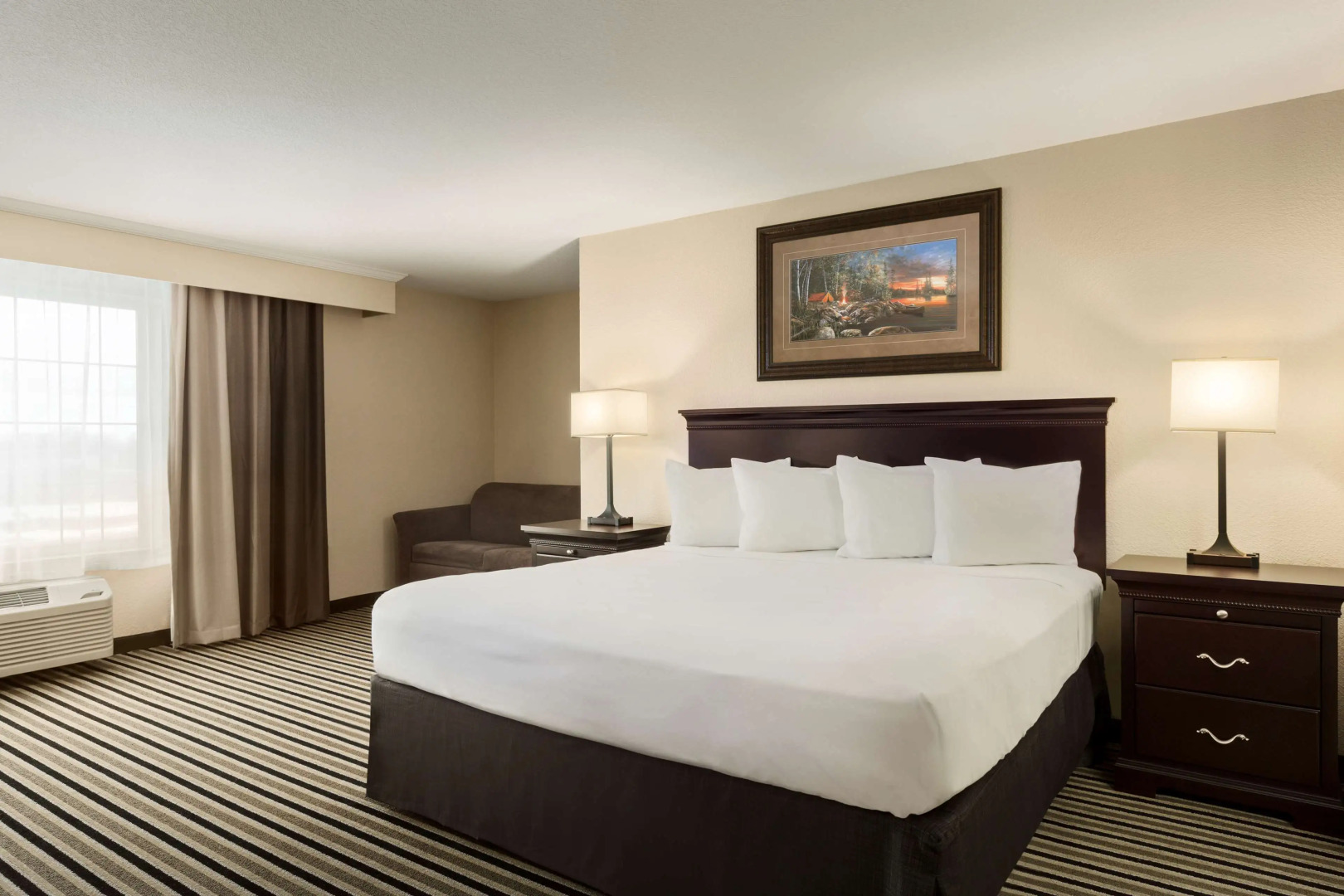 Country Inn & Suites by Radisson Little Falls, MN