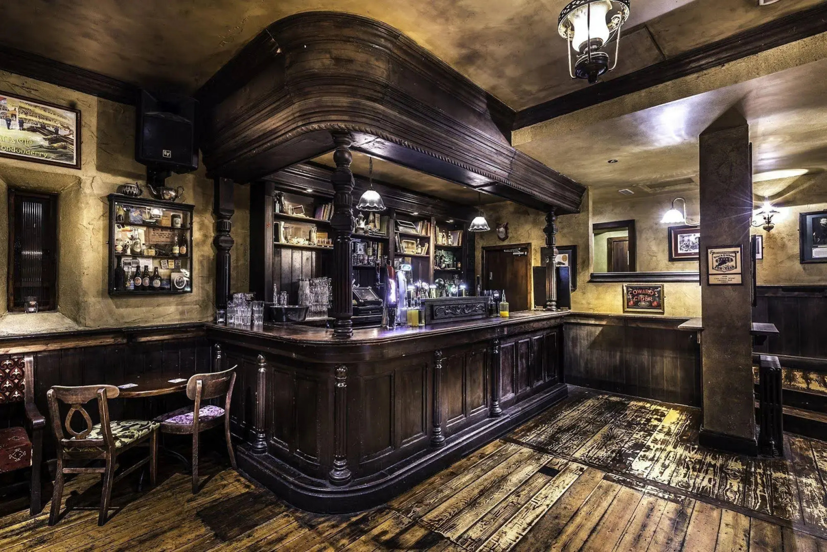 Queens Hotel and Nightclub