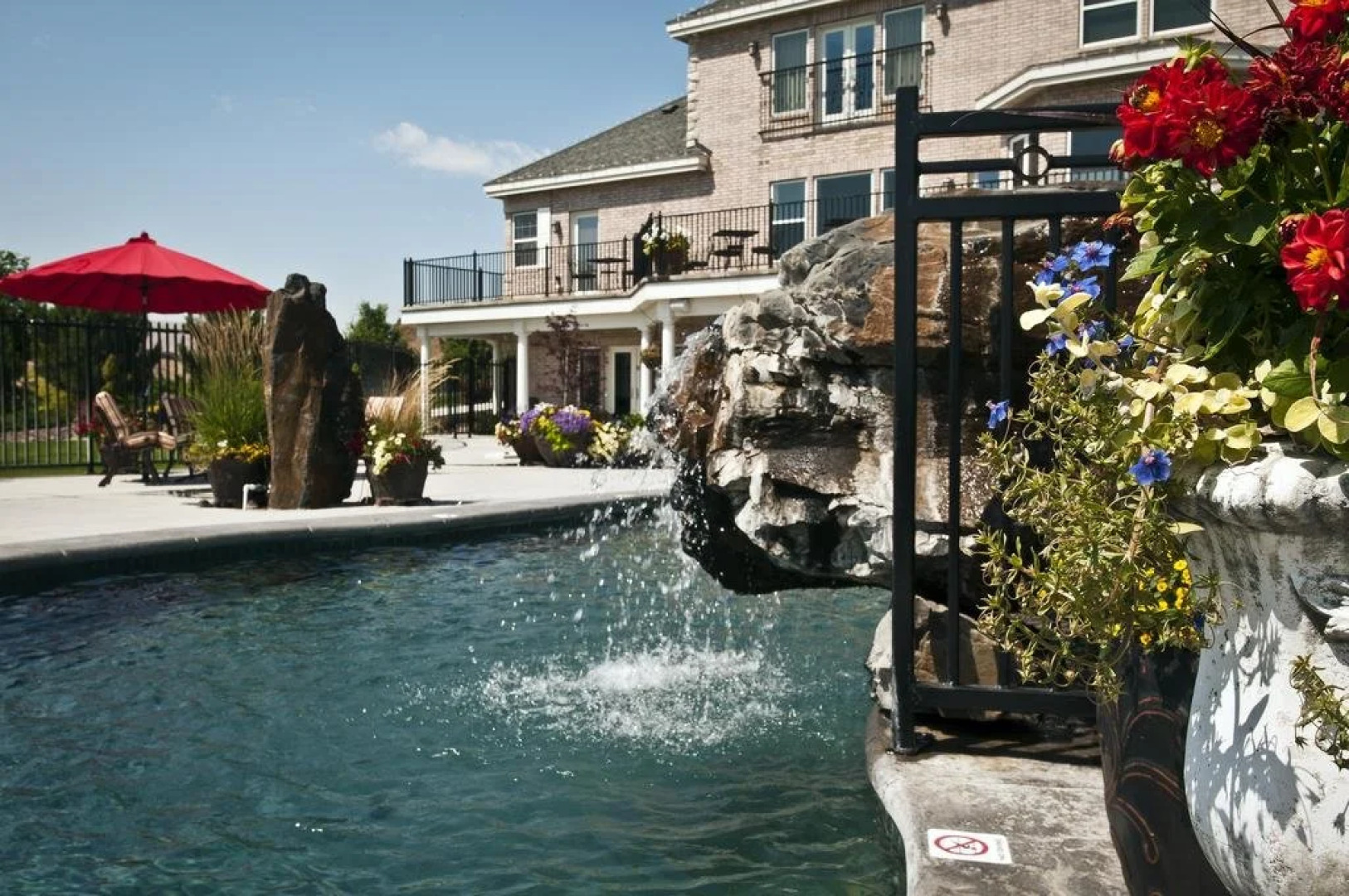 Cameo Heights Mansion