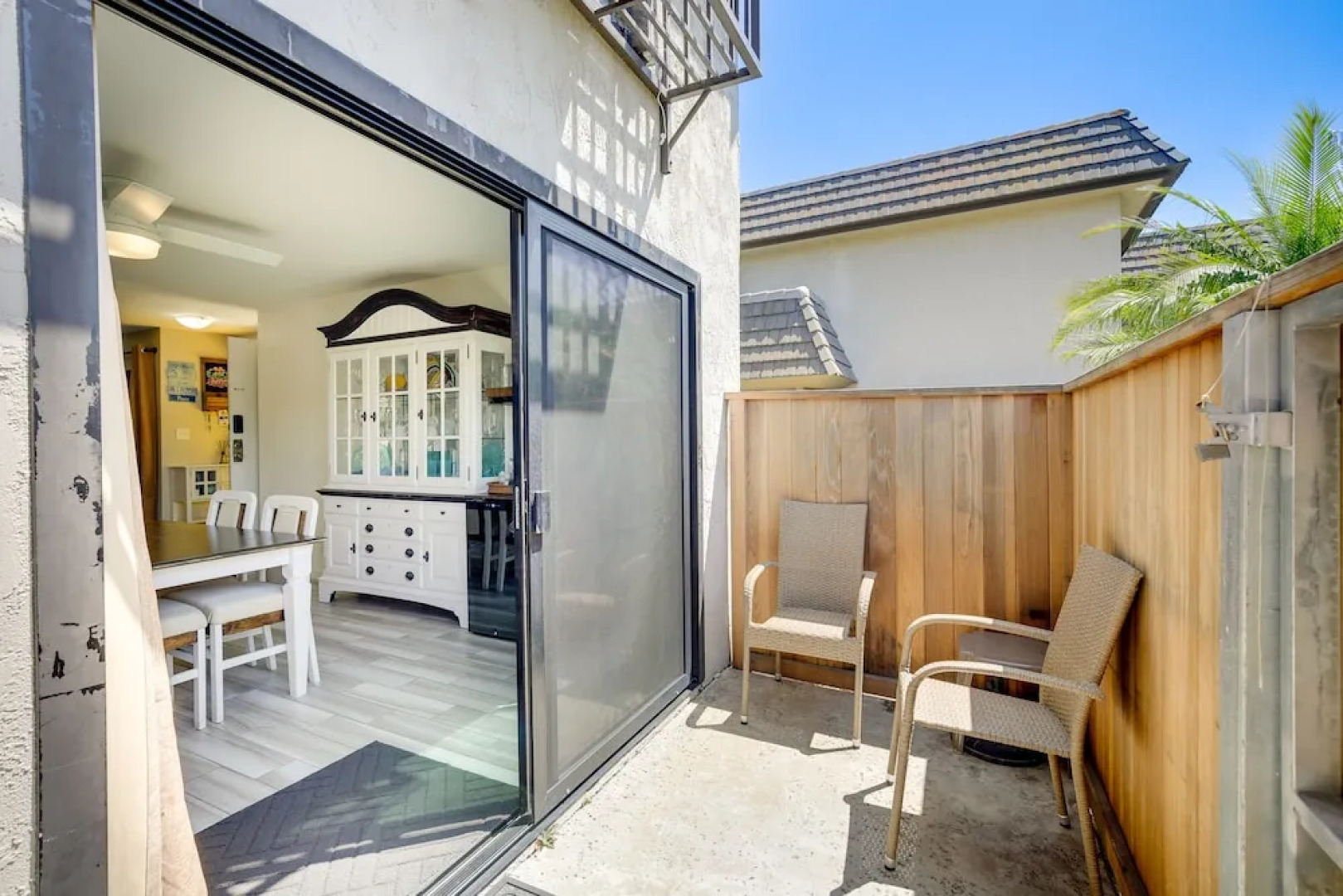 Solana Beach Condo w/ 4 Pools & Beach Access!