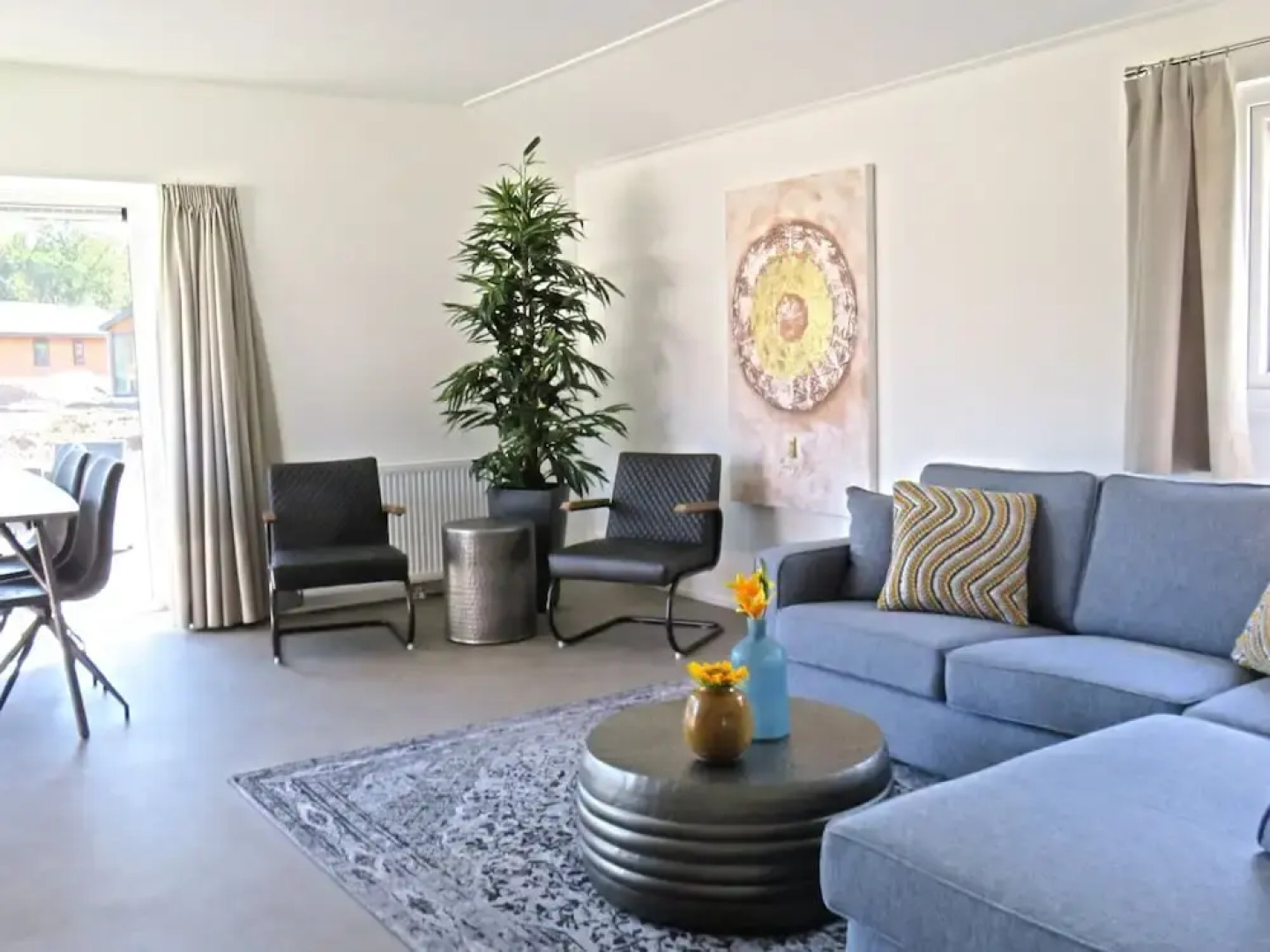 Comfy Chalet With Dishwasher