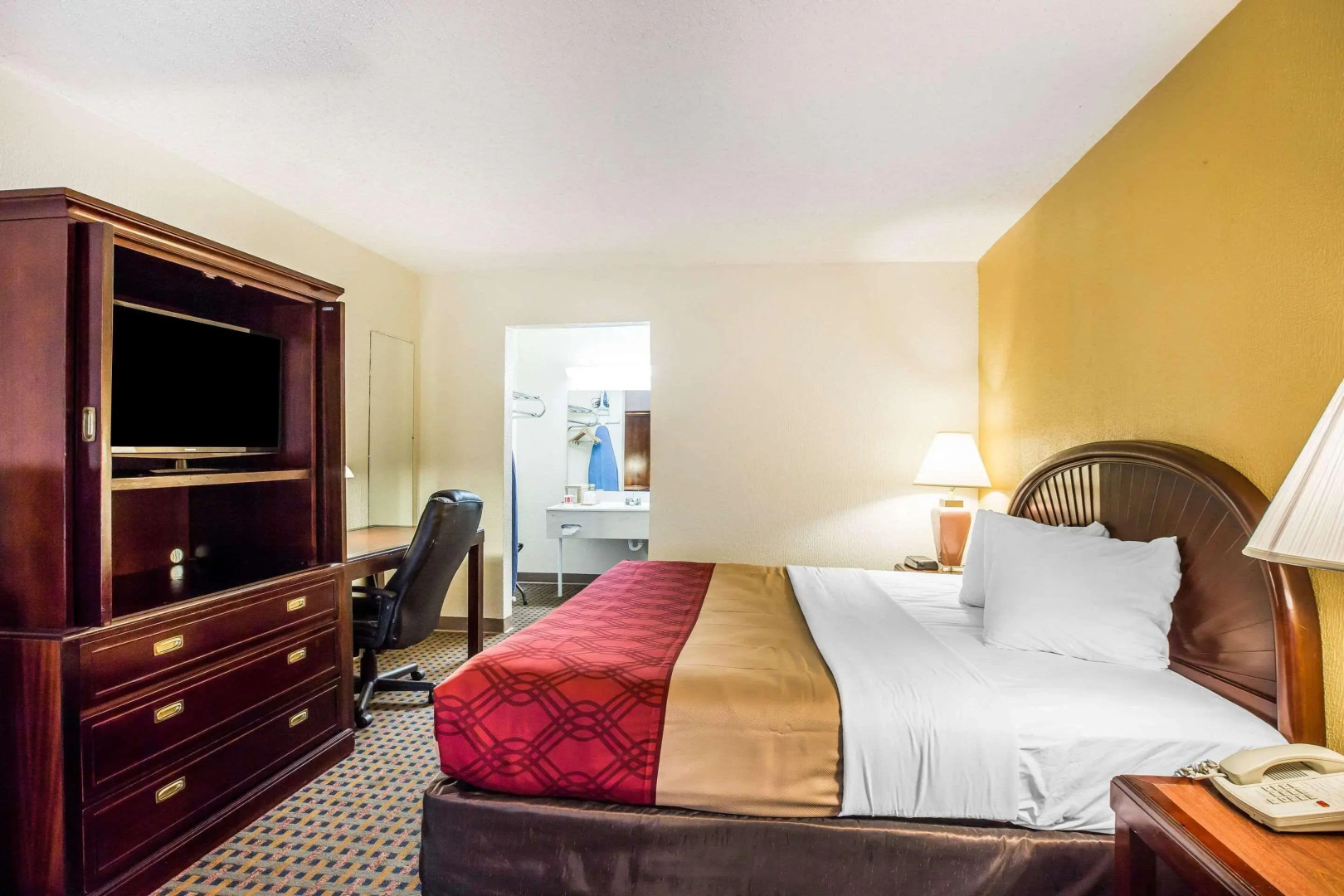 Rodeway Inn & Suites Carrollton