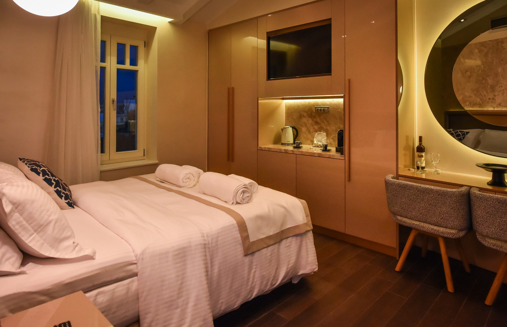 Consolato Boutique Suites