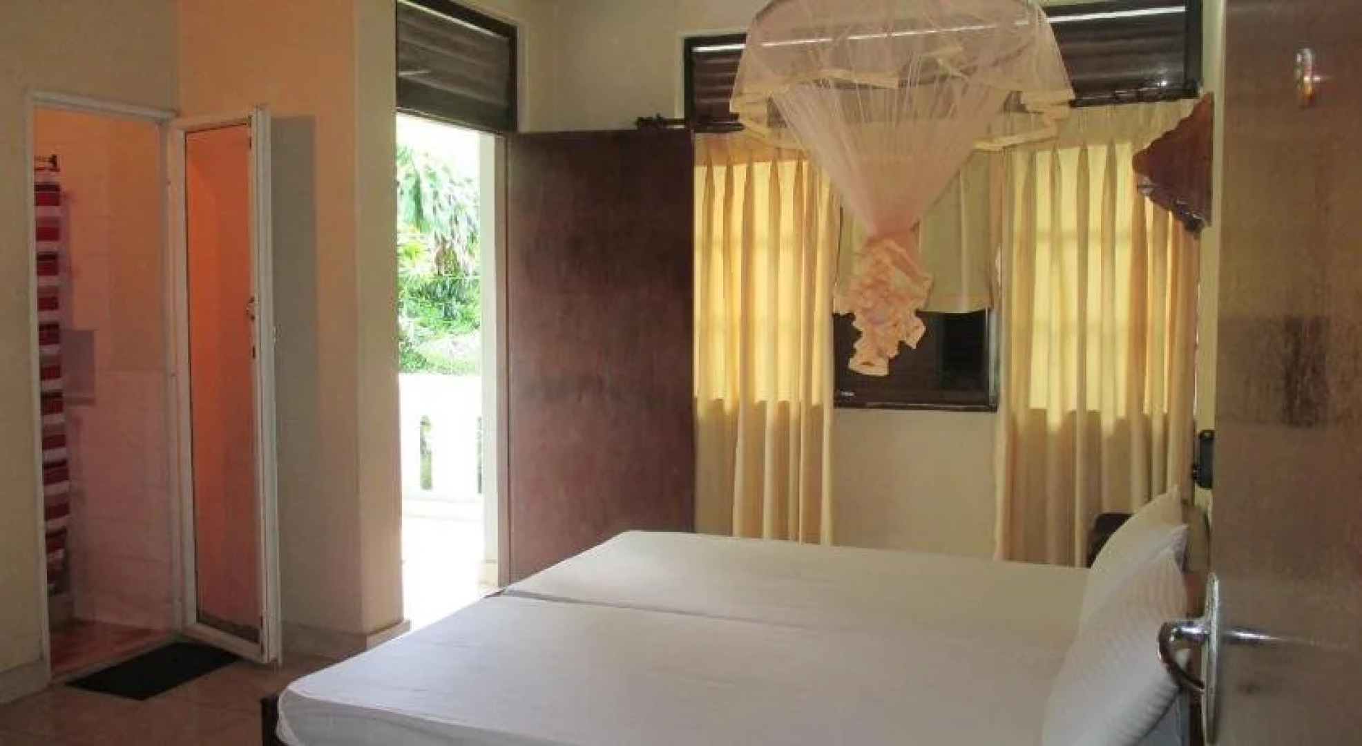 Thilanka Beach Resort