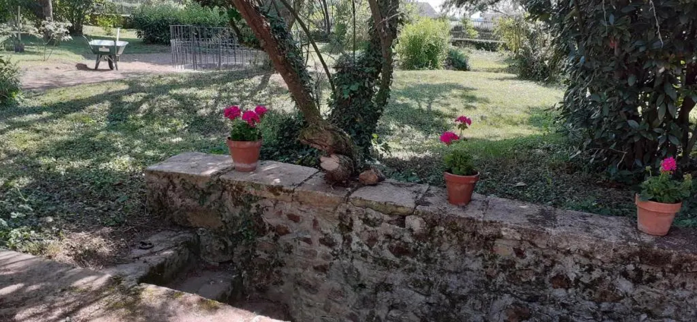 Propriete Familiale Merle Proche Paray Le Monial