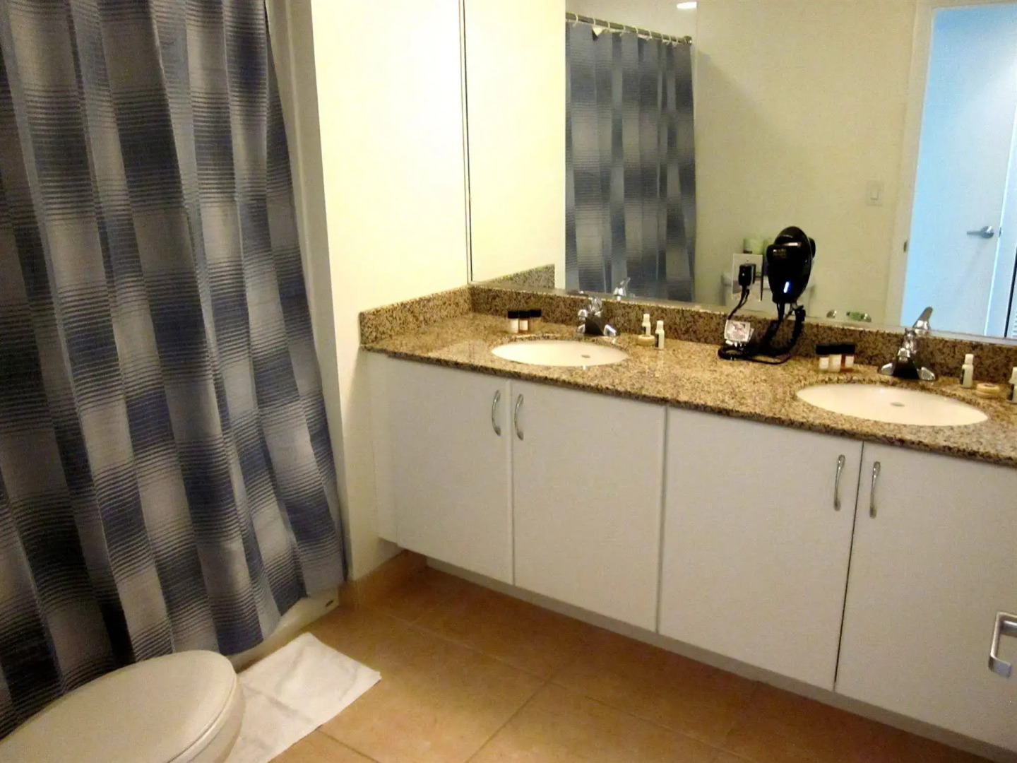 Churchill Suites Miami Brickell