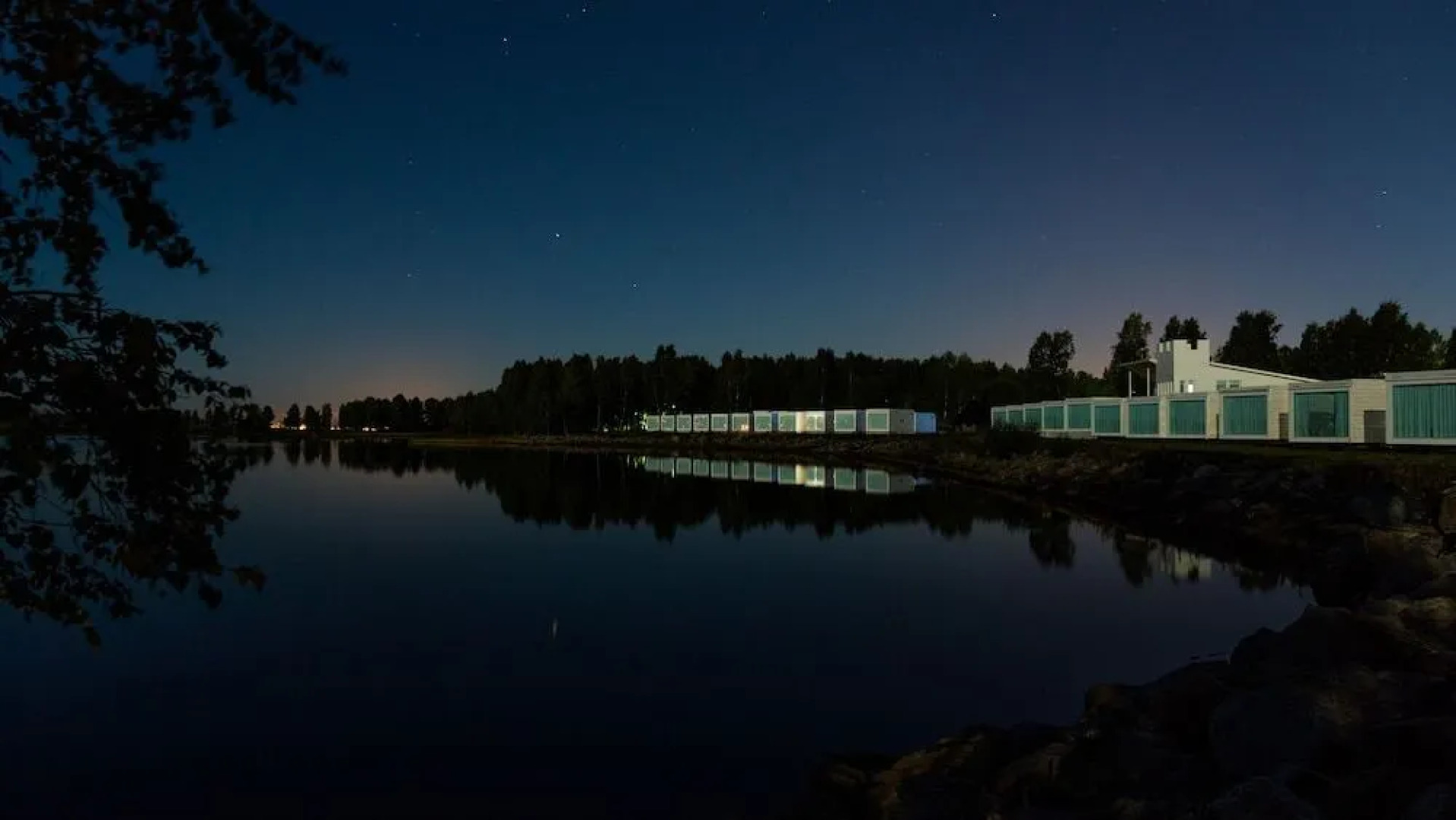 Seaside Glass Villas