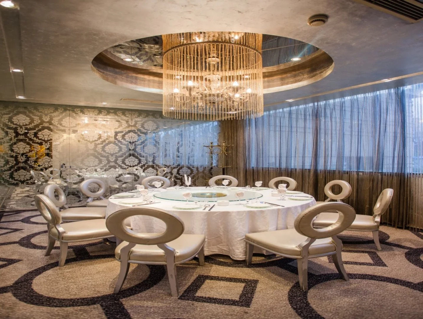 voco Nanjing Oriental Pearl by IHG