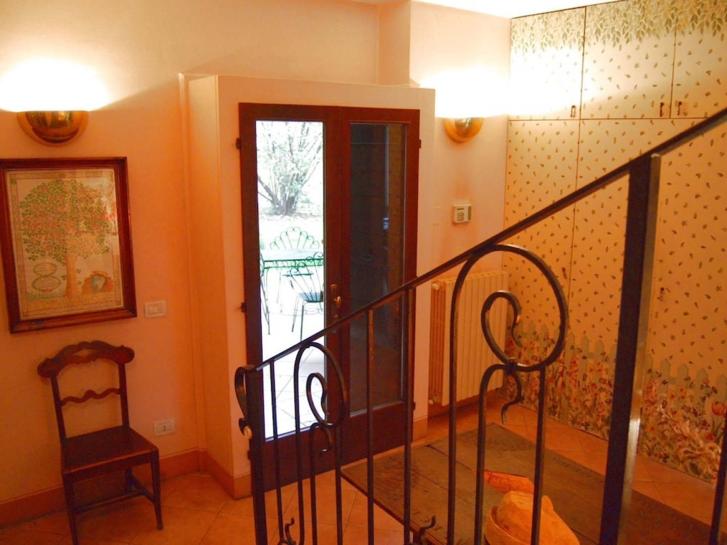 Villa in Capriolo With Patio, Courtyard, Garden, Parking