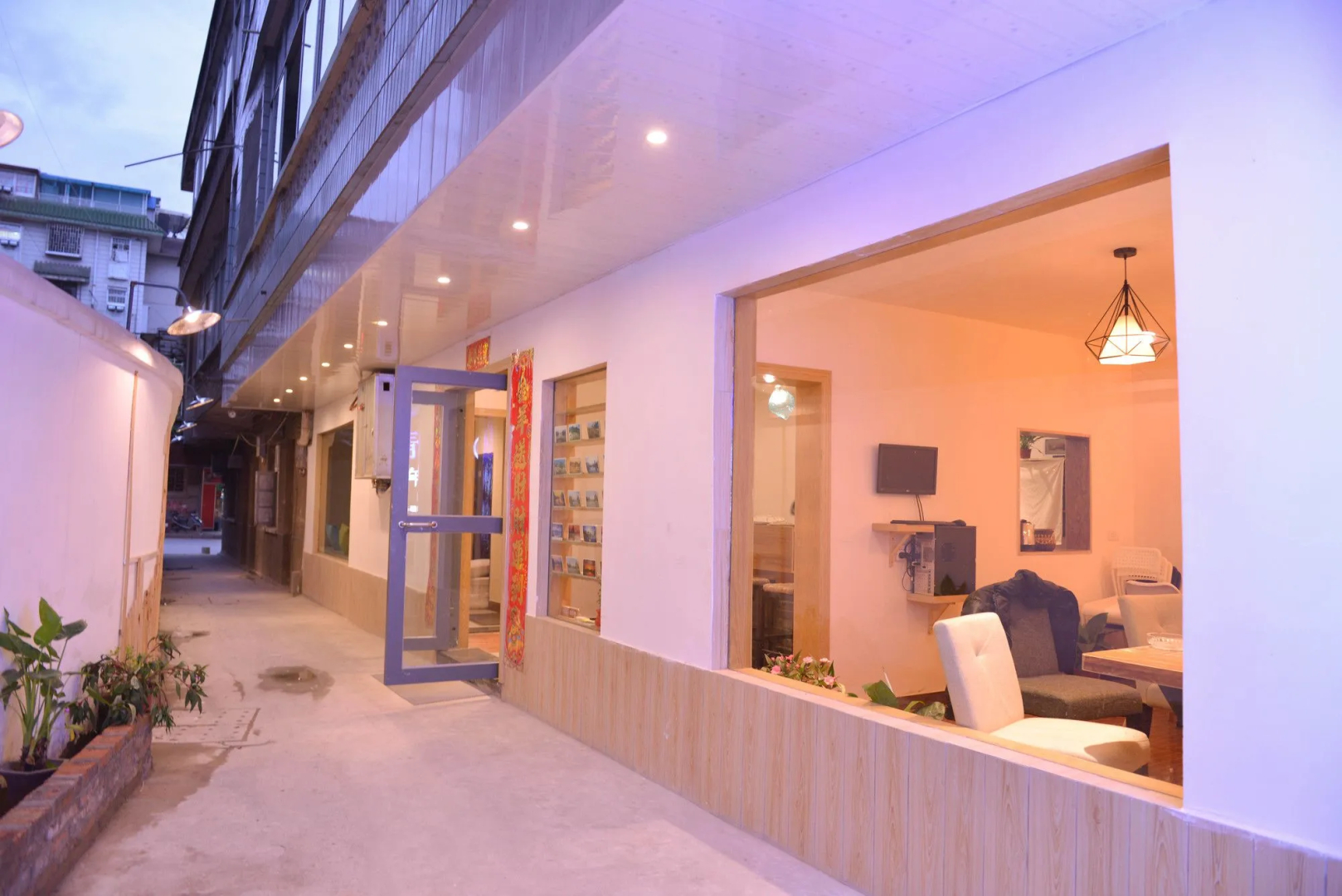 Guilin Cyan Box Hotel