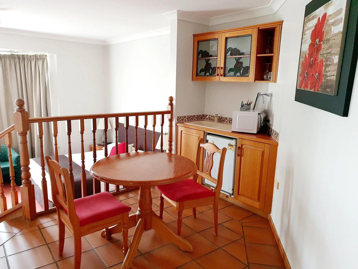 McNevin's Warwick Motel