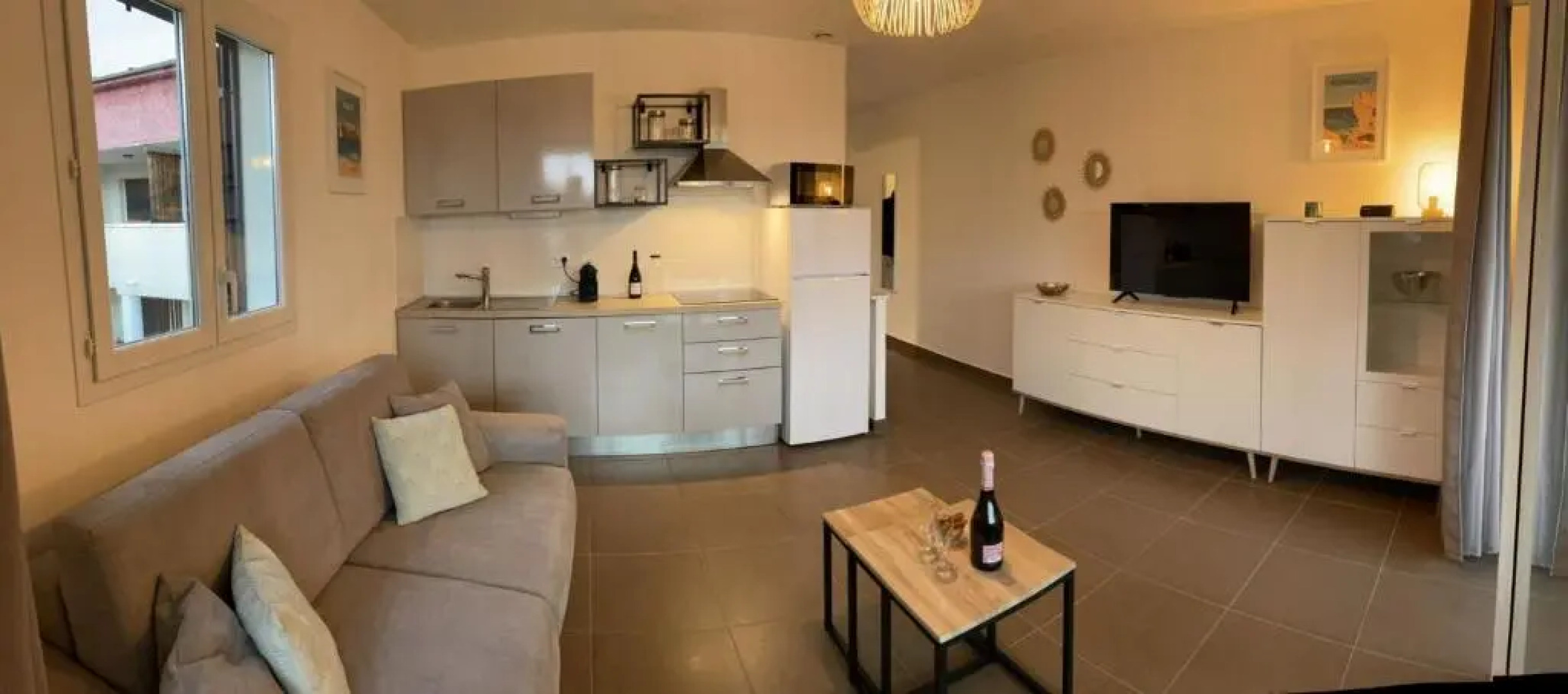 Appart T2 de 40m2 pieds dans l'eau + piscine