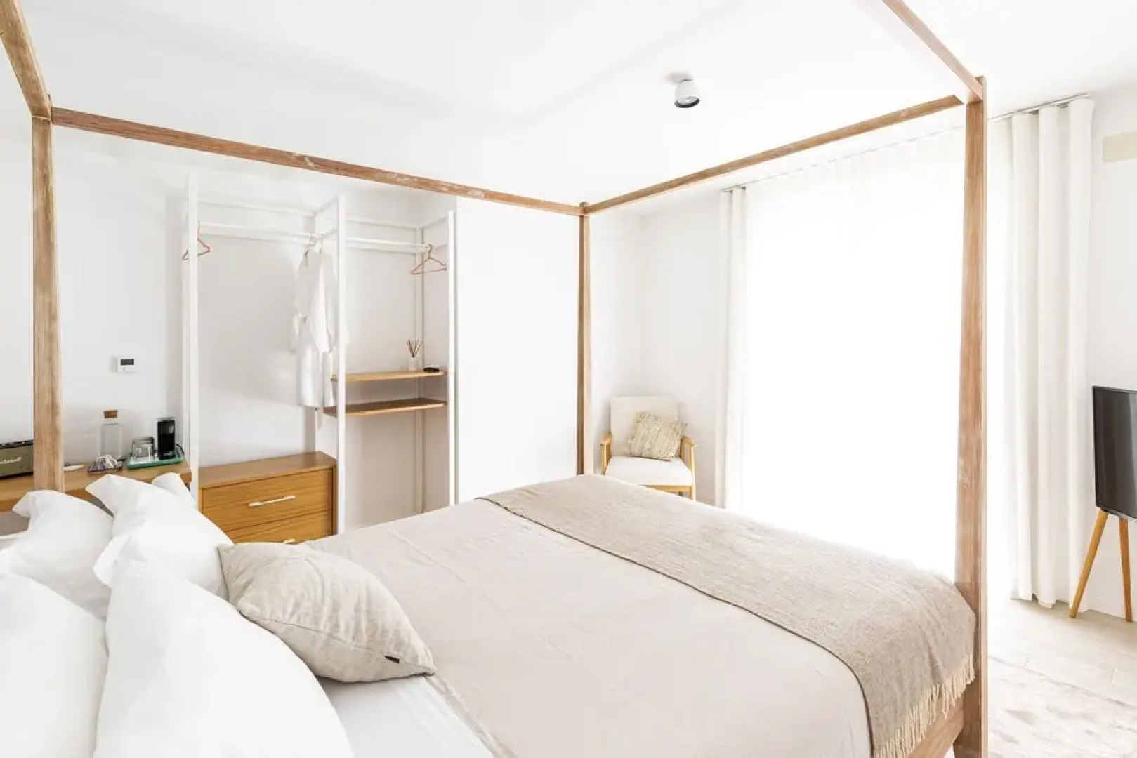 Emcasa Guesthouse