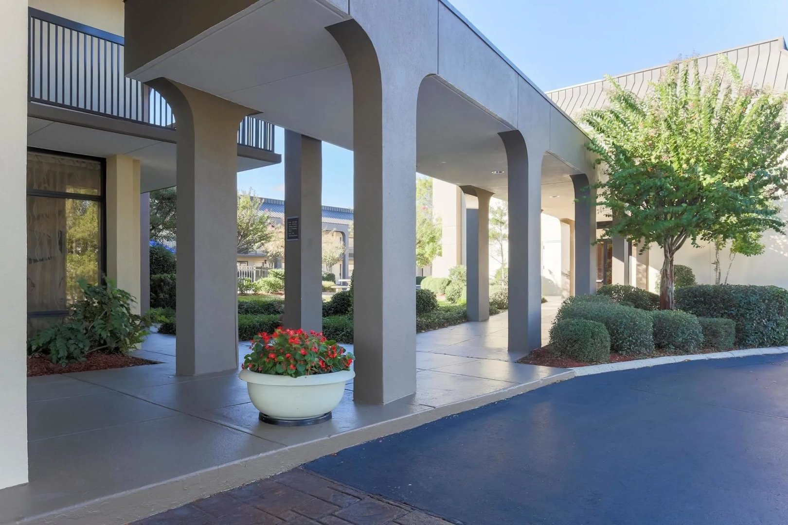 Red Lion Inn and Suites Hattiesburg