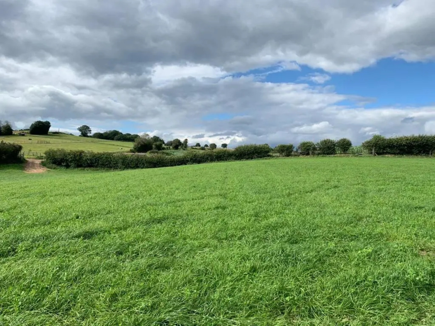 The Little John Petite Cosy Cabin Sleeps 2 Near Sherwood Forest at Fairview Farm Nottingham set in 88 acres
