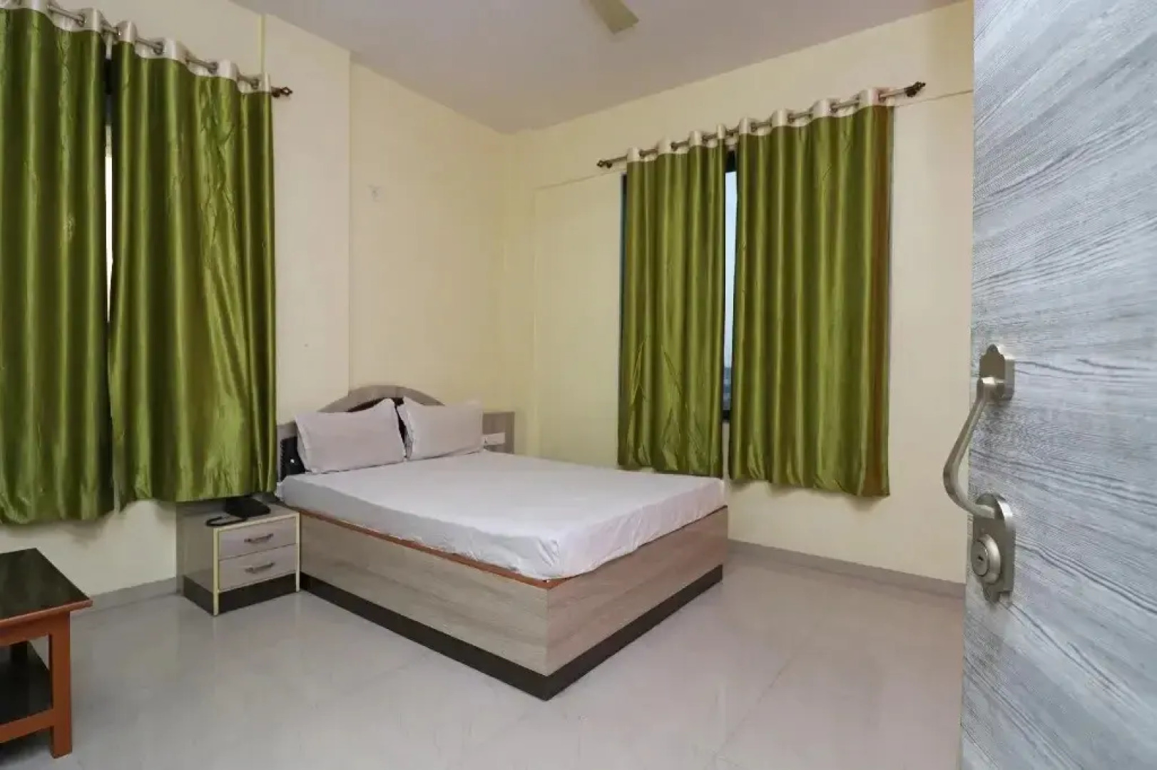 Hotel Midtown By OYO Rooms