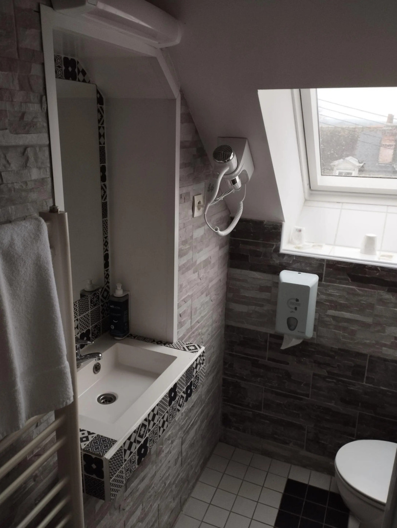 Brit Hotel L'Arrivée Guingamp