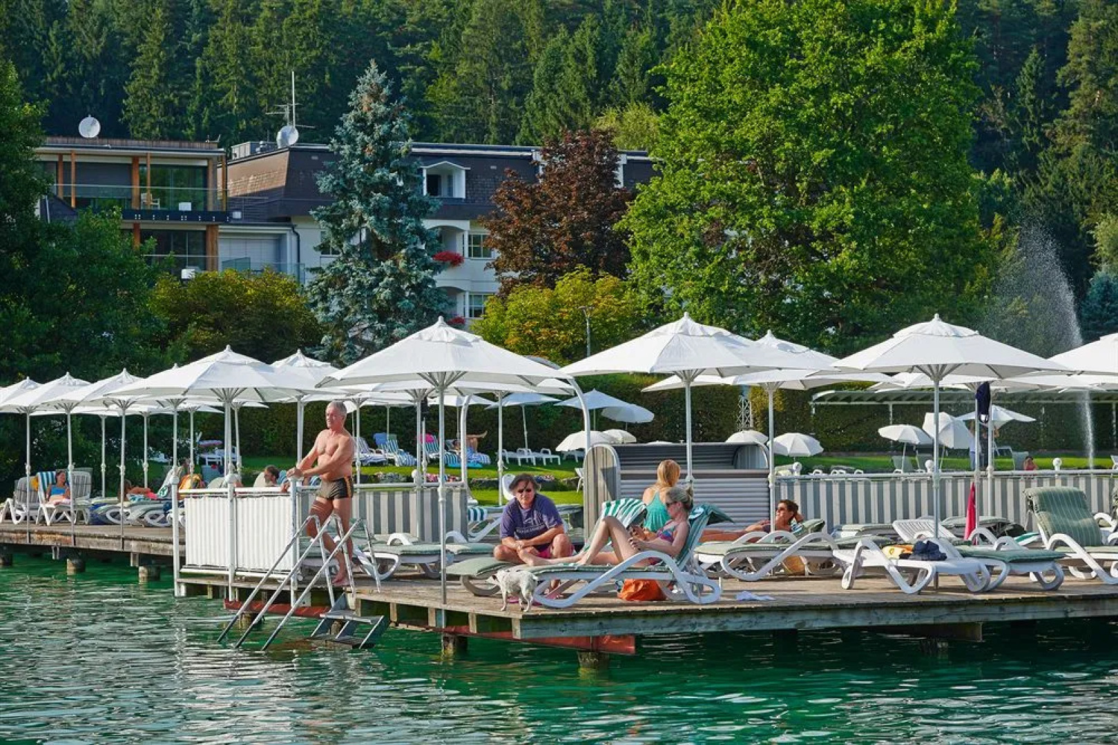 Amerika-Holzer Hotel Resort