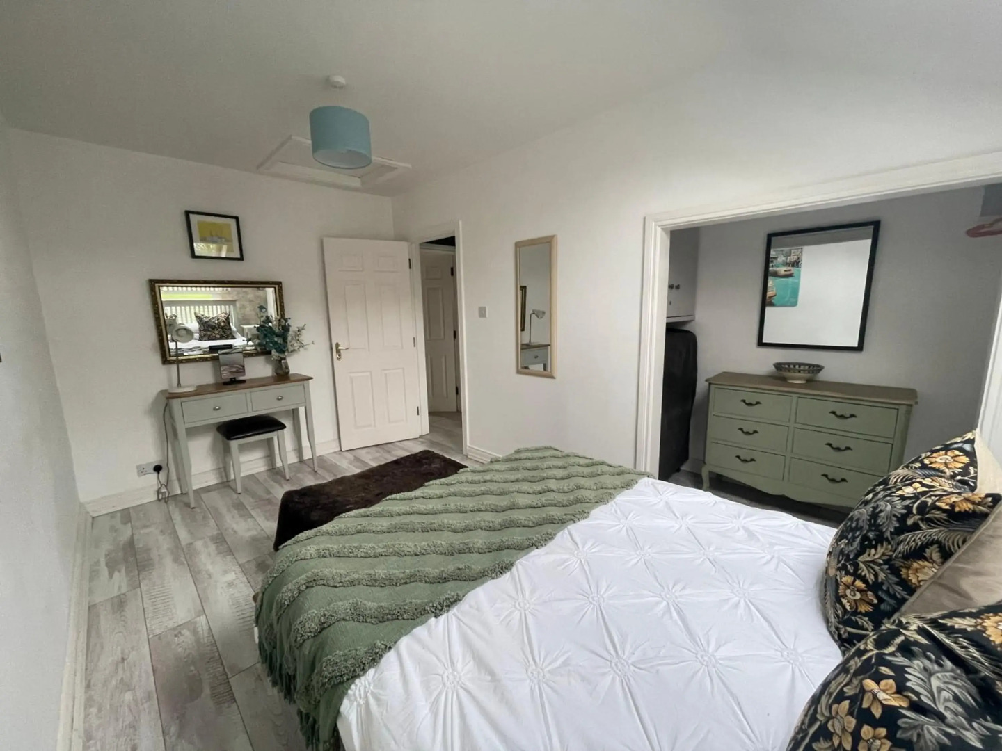 Rosebank Apartment no 3