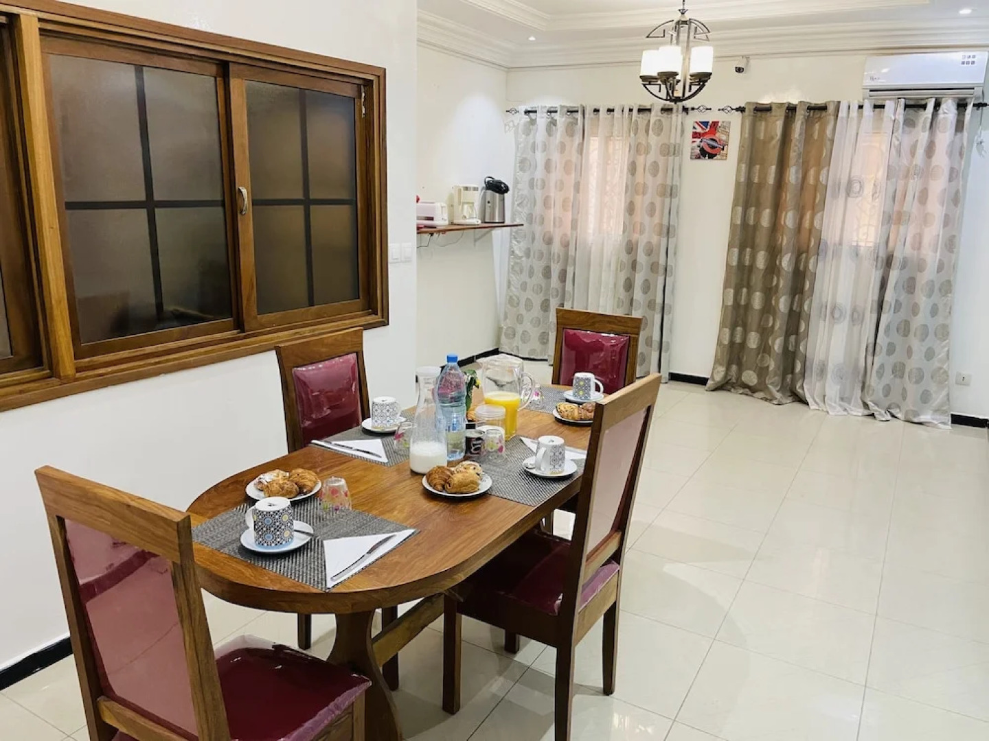 Mam Lovely 2-bed Apartment in Dakar-almadies