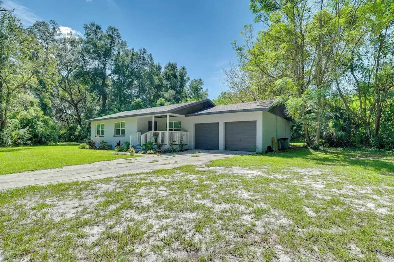 Single-story Ocala Home w/ Porch - Near Wec!