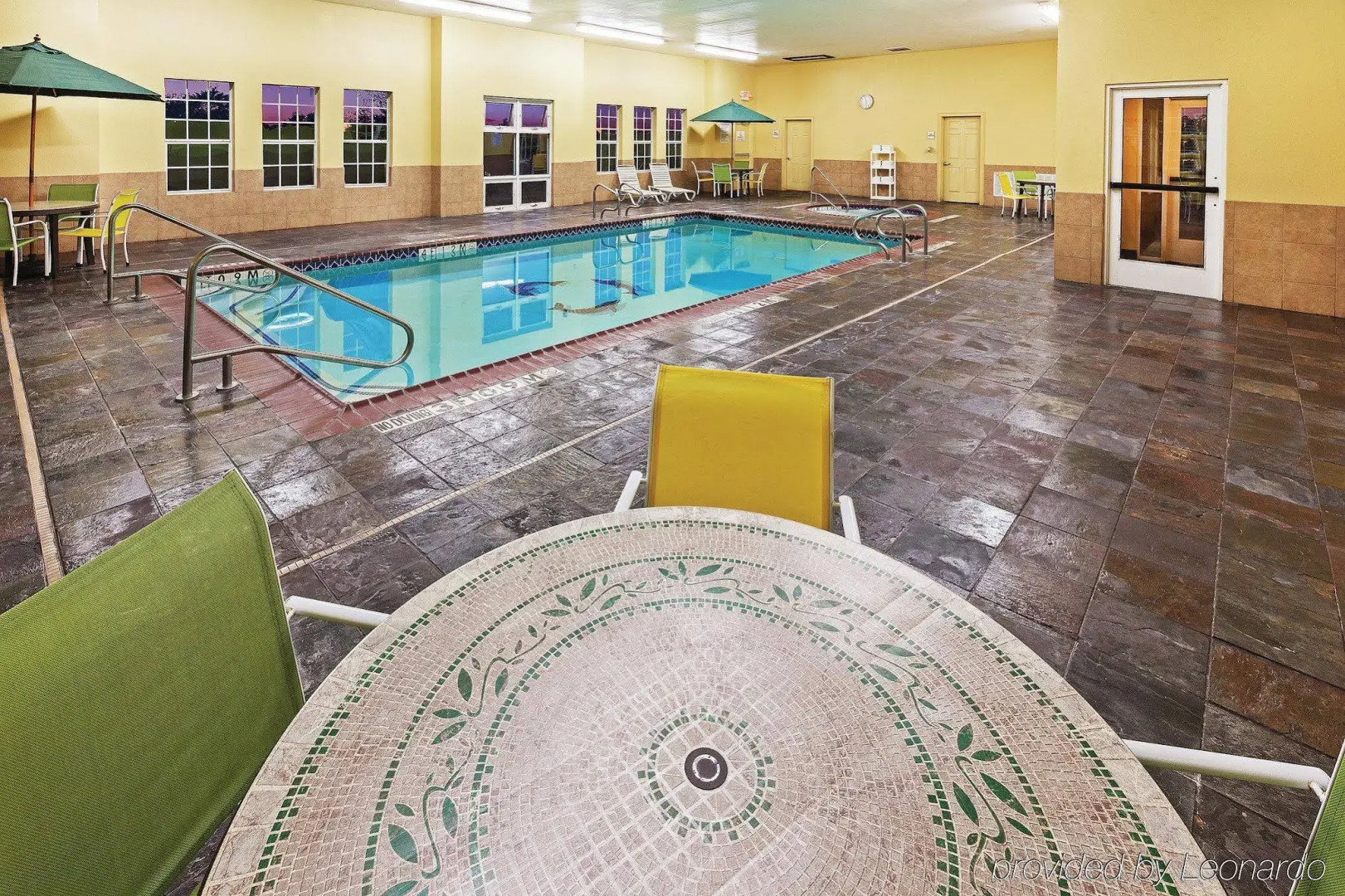 La Quinta Inn & Suites by Wyndham Eastland