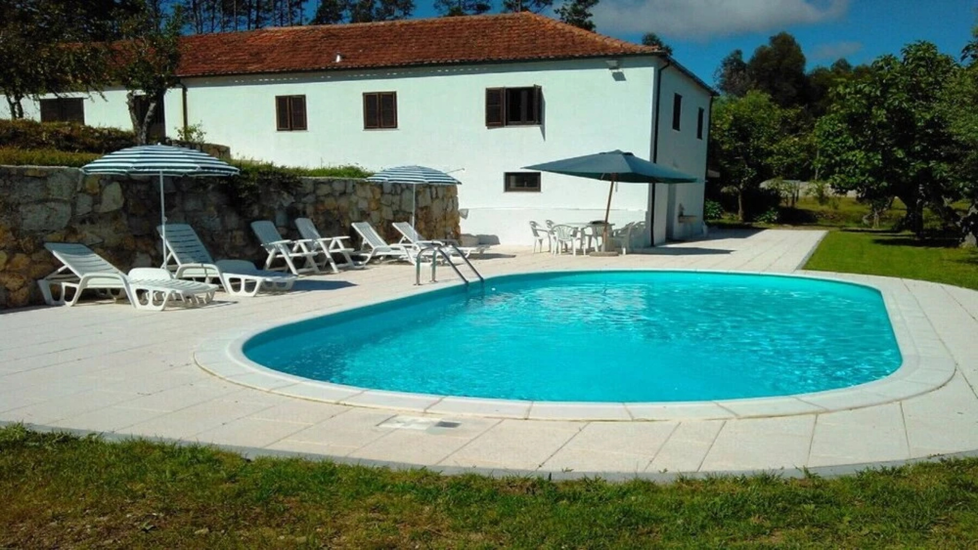 Casa com Piscina Barcelos, Izibookings