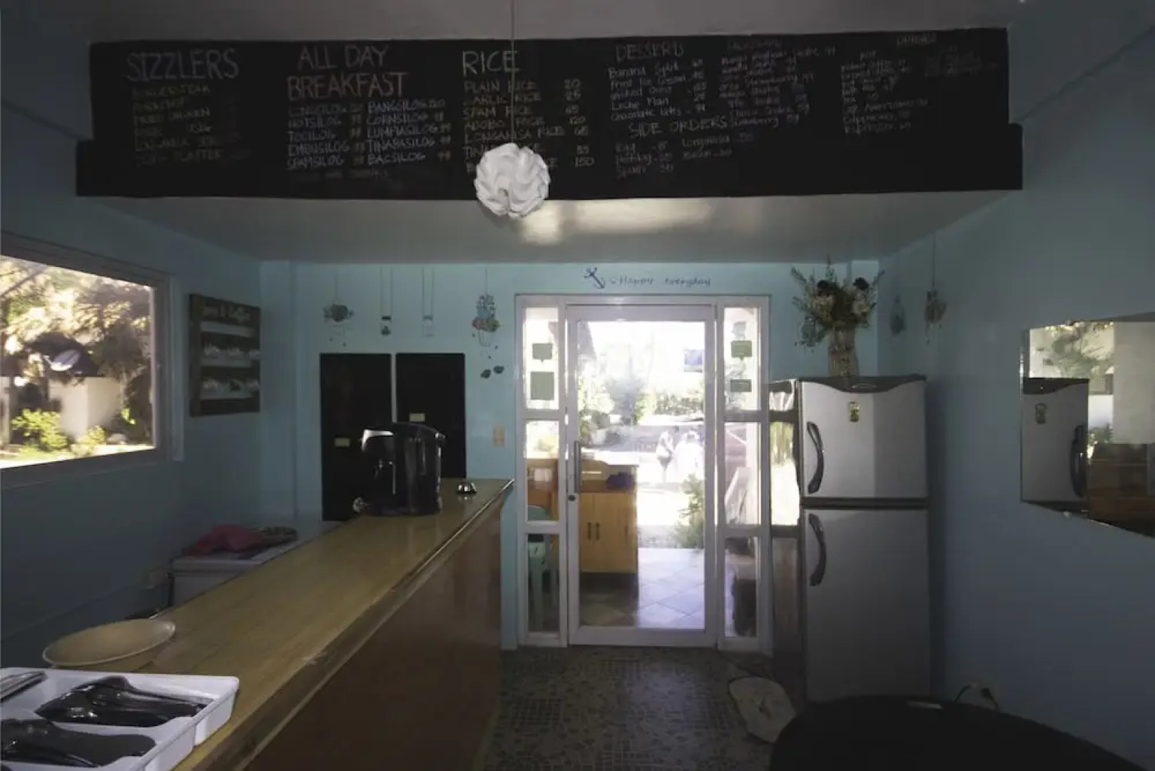 Pagudpud Rinnovati Beach Resort