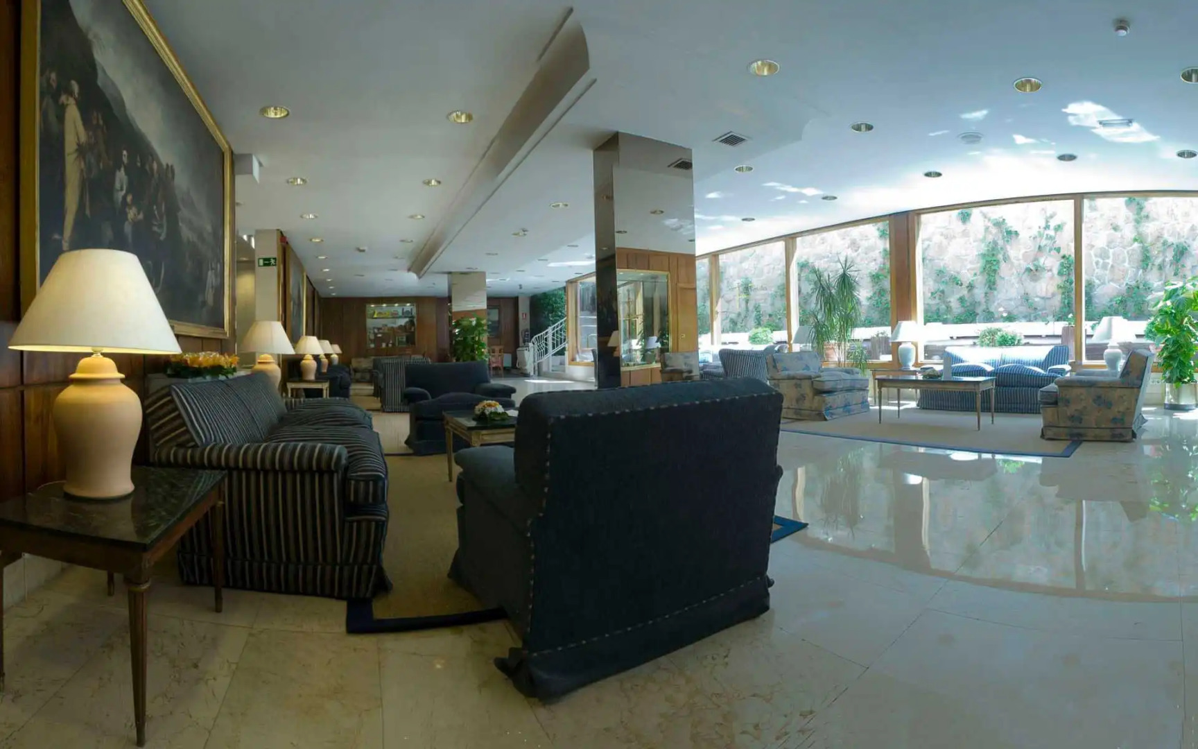 Отель Gran Versalles