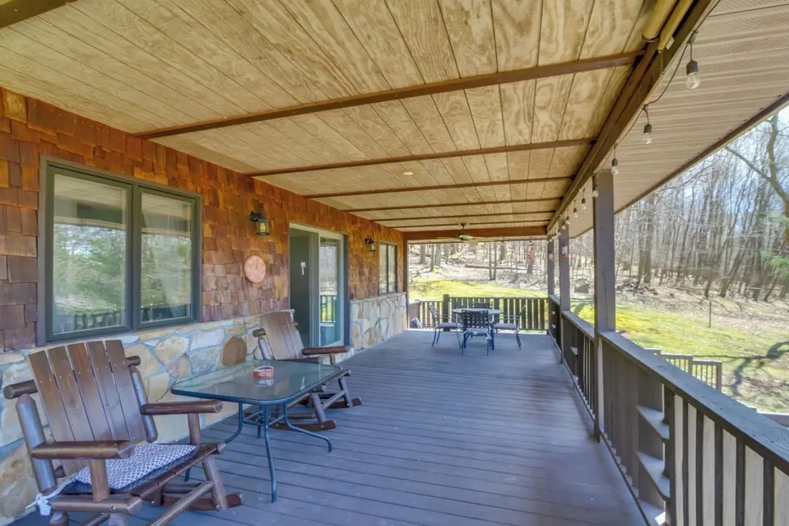 Lovely Terra Alta Cabin < 1 Mi to Alpine Lake