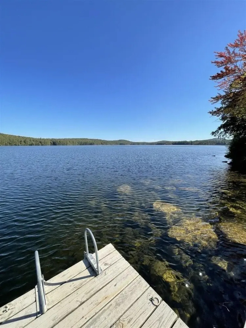 Martin Place Limit 6 2 Bedroom Cabin by RedAwning