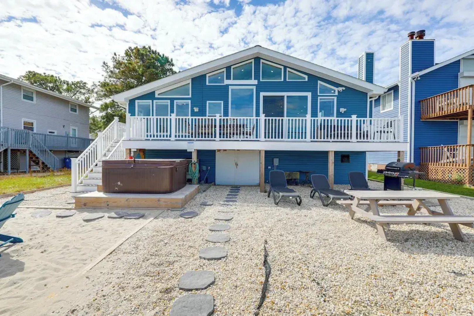 Waterfront Home w/ Views, Hot Tub in Ocean Pines!