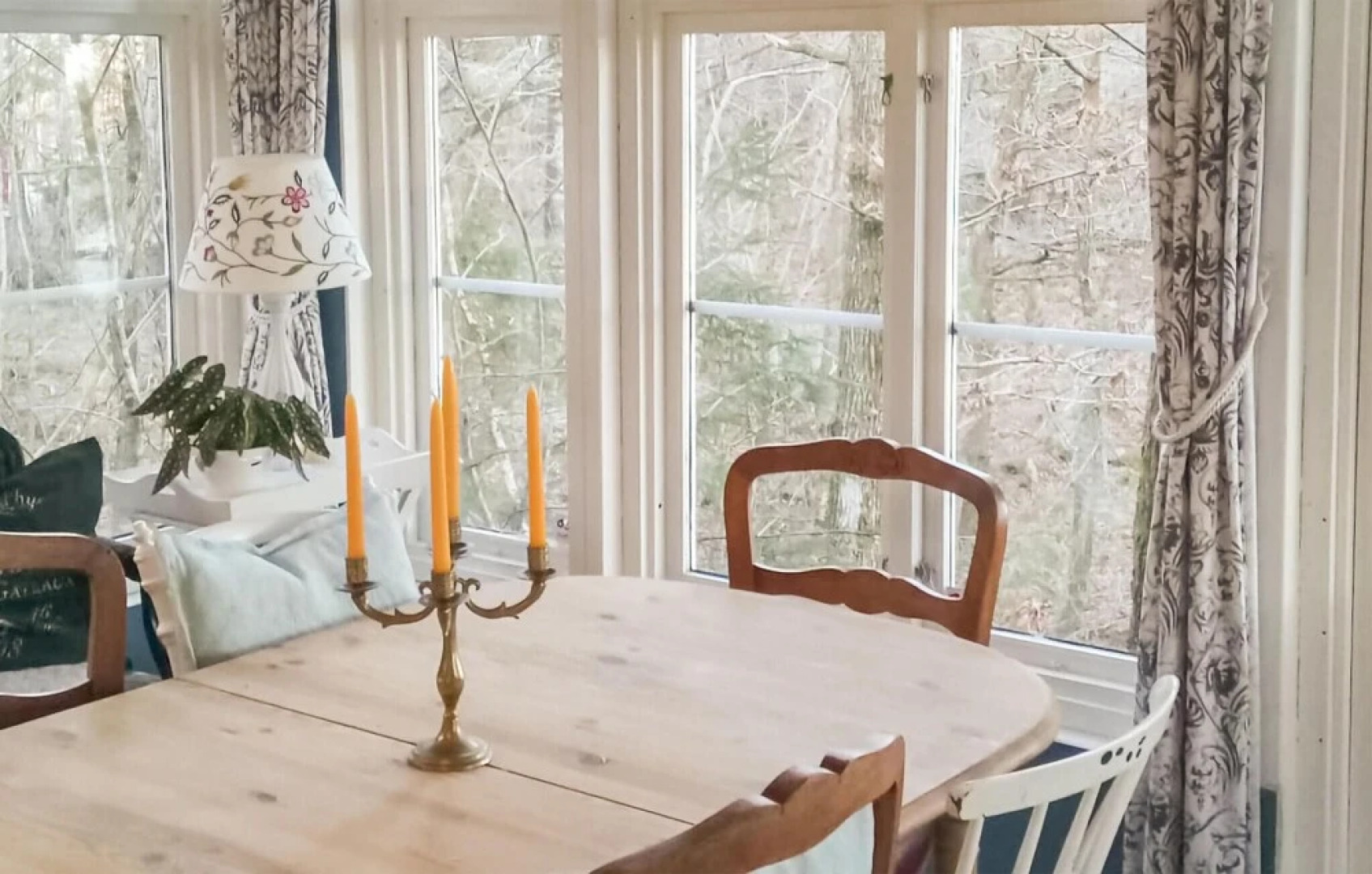 The Woodpecker Cottage Tree