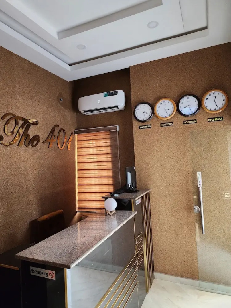 The 401 Hotel and Suites Awka