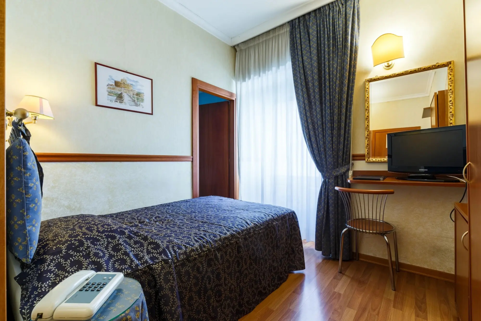 Hotel Paris