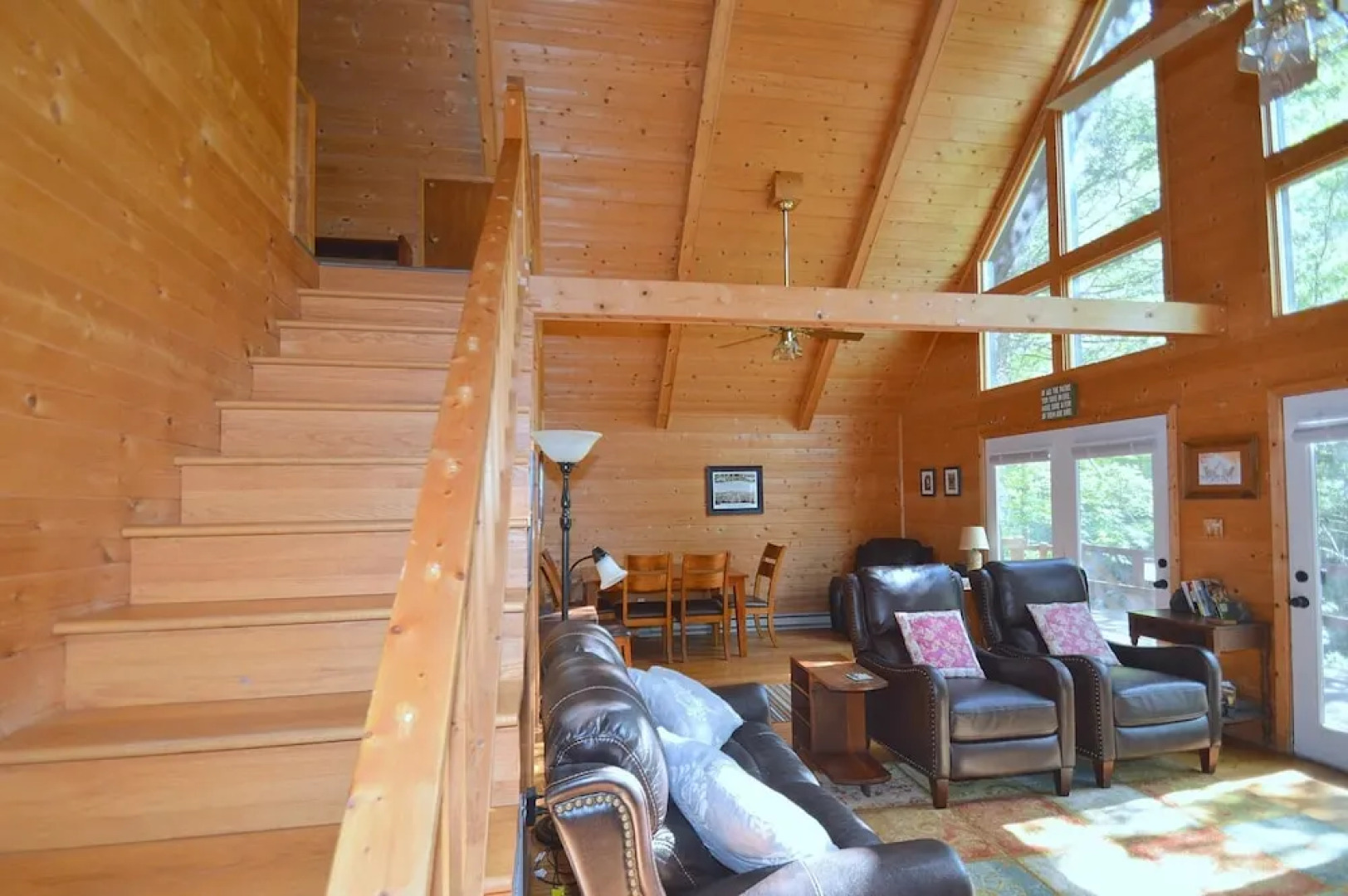 Rosies Creekside Retreat - 3 BR Escape!