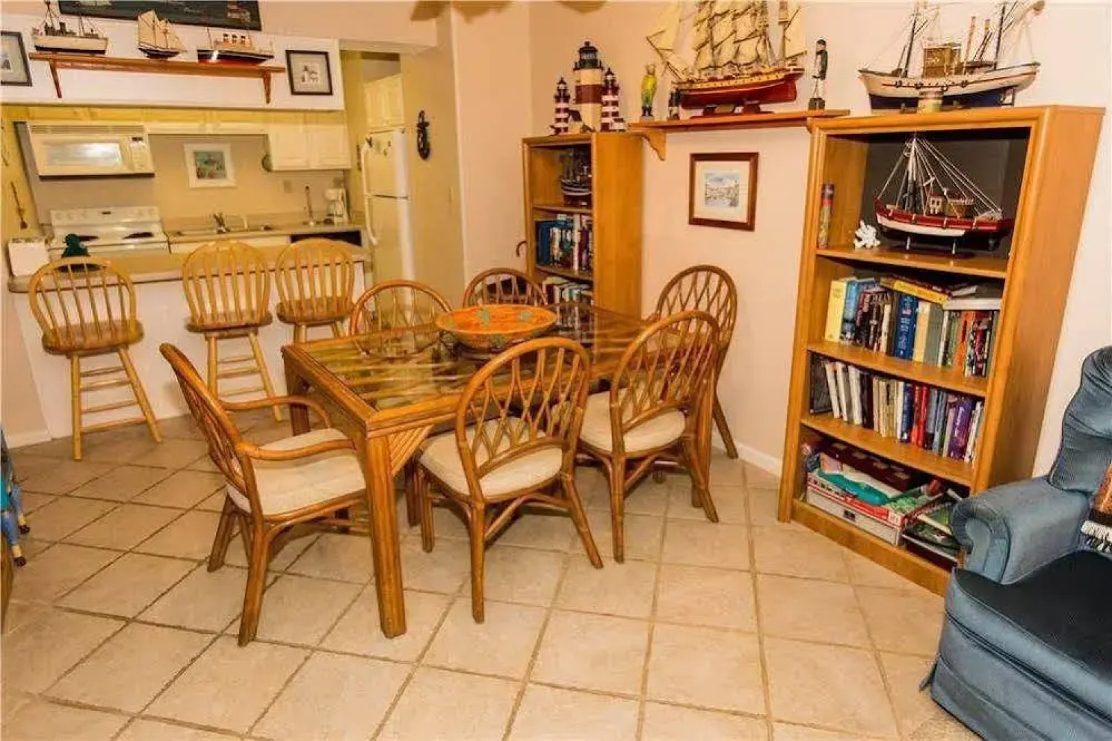 Jetty East Condominiums