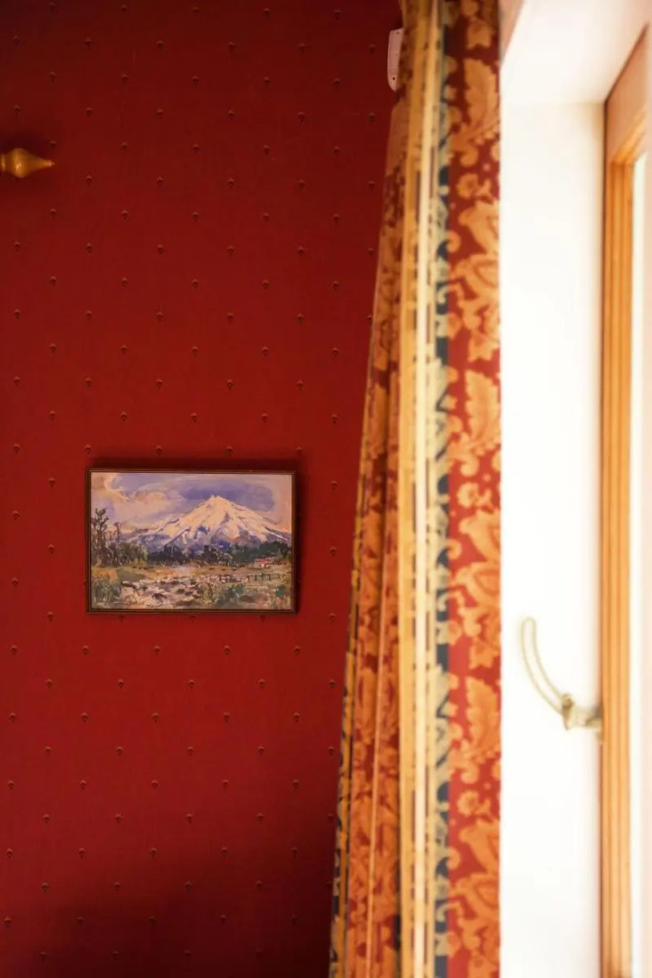 Tairoa Lodge & Cottage