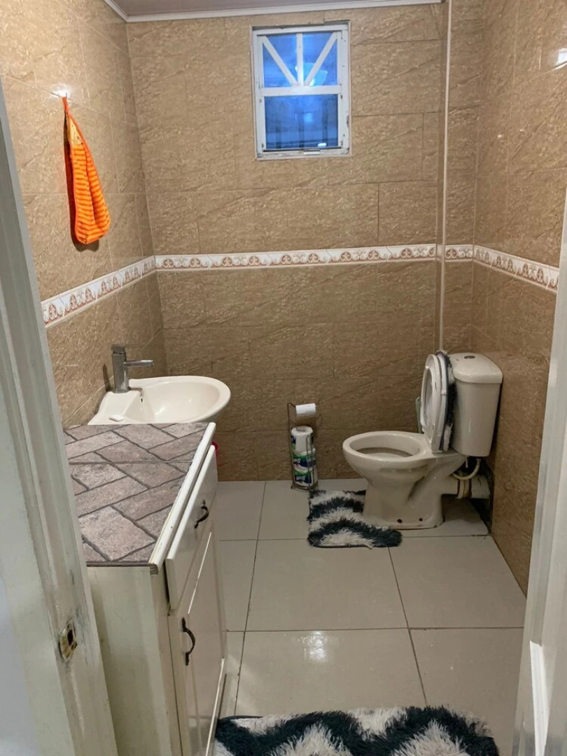 1 Bed Apartment - Sleeps 2 - Parking - Wifi