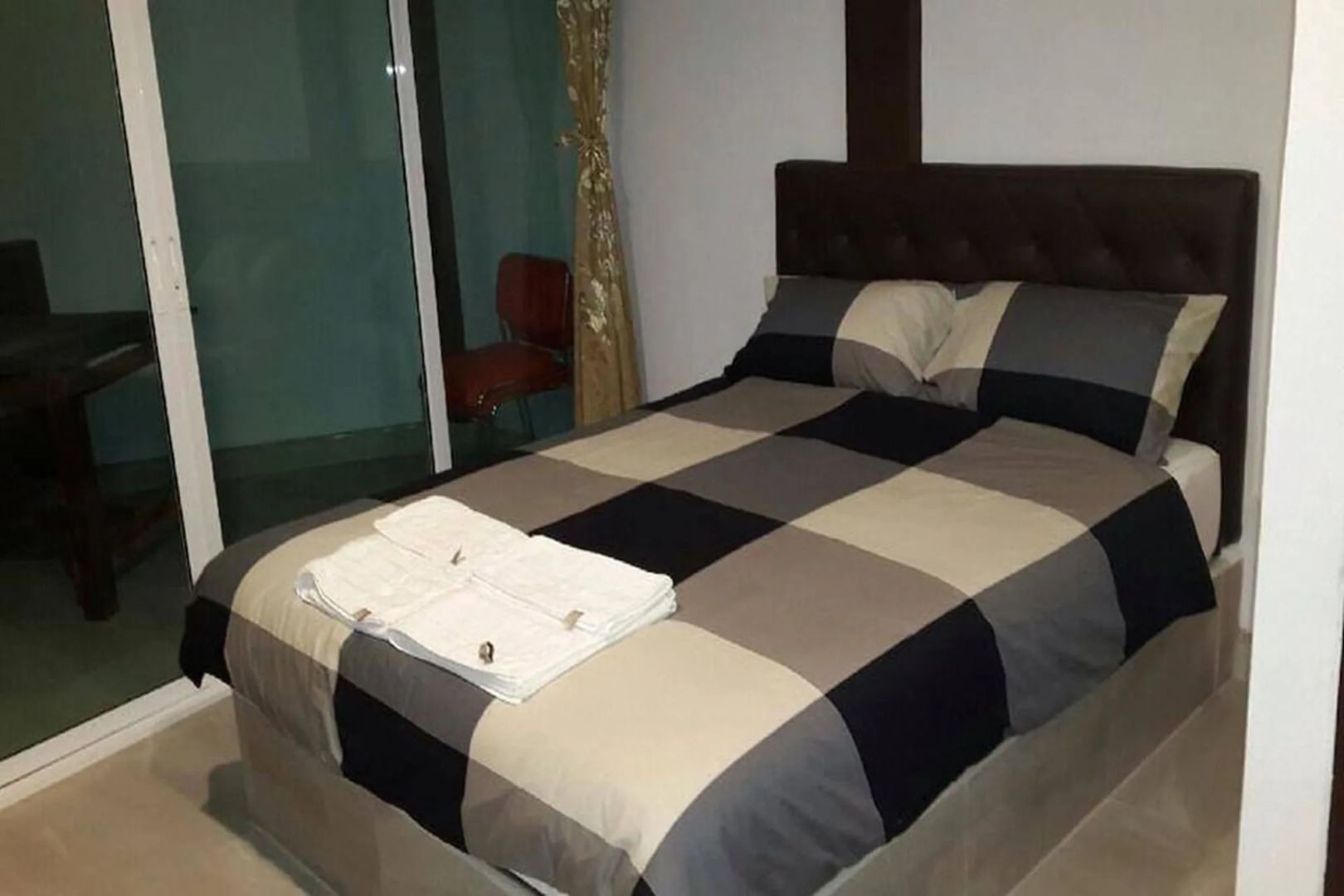 Yellow House Koh Sichang